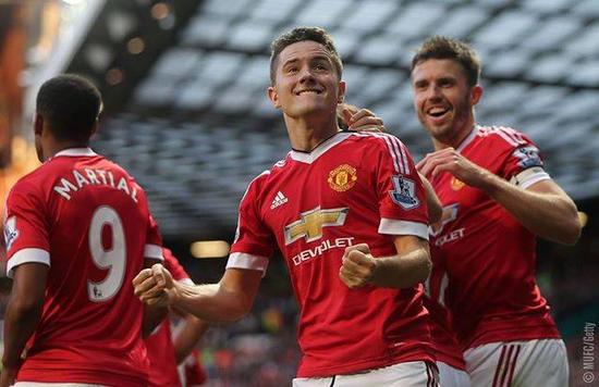 更是球队辉 更是球队辉